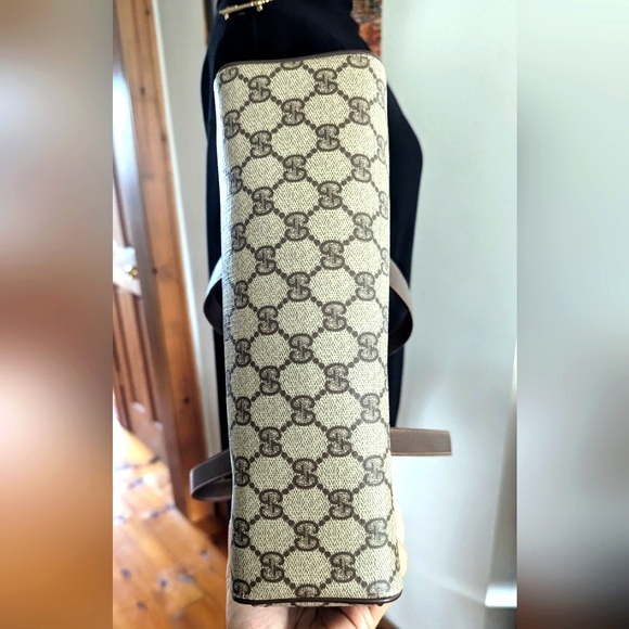 Gucci beige Ebony Vintage Coated Canvas Satchel - Picture 7 of 16